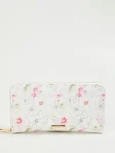 Ginger by Lifestyle Floral Printed Zip Around Wallet