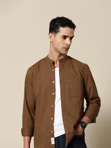 Mr Bowerbird Men Premium Tailored Fit Solid Casual Shirt