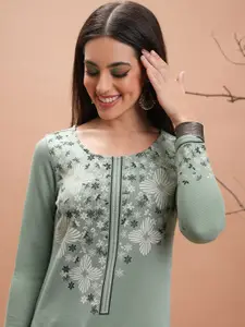 Vishudh Floral Printed Winter Straight Kurta