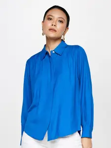 AND Spread Collar High Low Hem Casual Shirt