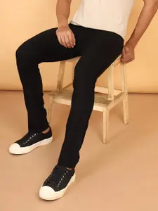 Wrangler Men Skanders Slim Fit Low-Rise Clean Look Stretchable Jeans