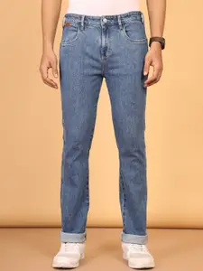 Wrangler Men Slim Fit Mid Rise Light Fade Clean Look Stretchable Jeans
