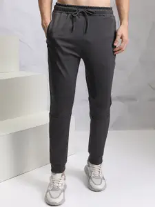 HIGHLANDER Men Grey Mid-Rise Slim Fit Trousers