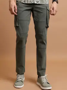 HIGHLANDER Men Olive Green Cargos Trousers