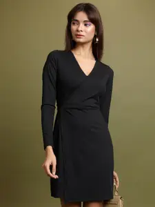 Tokyo Talkies Black V-Neck Tie Up Wrap Dress