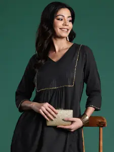 Sangria Yoke Design Sequinned Pure Cotton Kurta