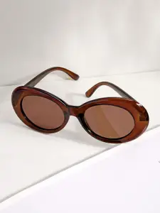 JOKER & WITCH Women Oval Sunglasses with UV Protected Lens JWSG118