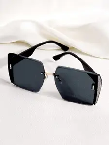 JOKER & WITCH Women Black Lens & Black Oversized Sunglasses