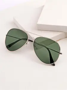JOKER & WITCH Men Green Lens & Silver-Toned Aviator Sunglasses
