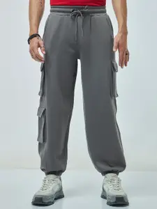 Bewakoof Heavy Duty 1.0 Men Super Loose Fit Cargo Joggers