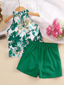 StyleCast Girls Green & White Printed Top With Shorts