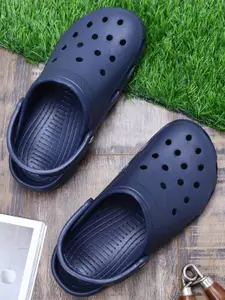 DOCTOR EXTRA SOFT Men Lightweight Croslite Clogs