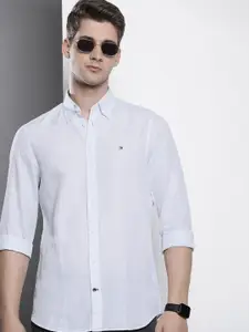 Tommy Hilfiger Solid Slim Fit Cotton Linen Casual Shirt