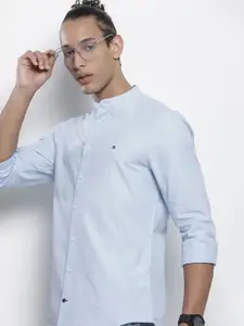 Tommy Hilfiger Pure Cotton Self Design Slim Fit Opaque Casual Shirt