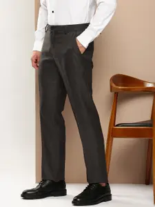 INVICTUS Men Checked Slim Fit Formal Trousers