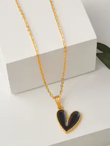 DressBerry Gold-Plated Heart shaped Pendant With Chain