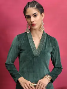 Vishudh Green Neck Band Straight Kurta