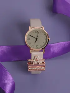 HAUTE SAUCE by  Campus Sutra Round Analog Watch With A Watch Charm