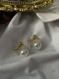 ISHKAARA Gold-Plated Contemporary Studs Earrings