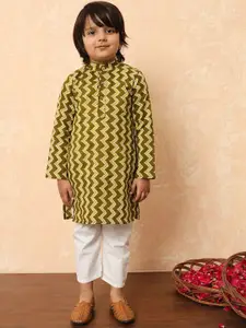 Readiprint Boys Striped Pure Cotton Straight Kurta With Pyjamas