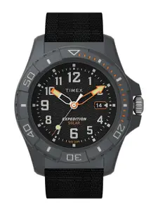 Timex Men Black Dial & Ceramic Straps Analogue Watch TW2V40500X6