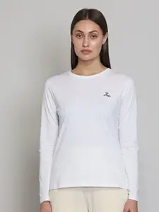 Muvazo Women White T-shirt