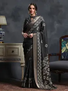 Saree mall Black & White Ethnic Printed Zari Sungudi Saree
