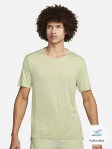 Nike Dri-FIT Rise 365 Round Neck  Short-Sleeves Running T-shirt