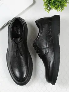 Teakwood Leathers Men Round Toe Leather Formal Derbys