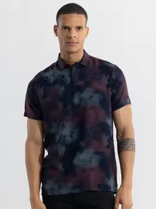 Snitch Navy Blue Tie And Dye Polo Collar Slim Fit T-shirt
