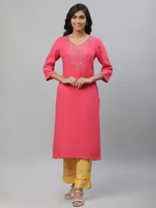 AURELIA Floral Yoke Design Thread Work V-Neck Straight Kurta