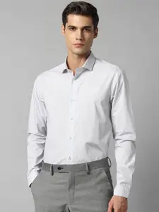 Louis Philippe Sport Printed Cotton Spread Collar Slim Fit Opaque Formal Shirt