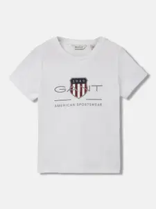 GANT Boys Typography Printed Pure Cotton T-shirt