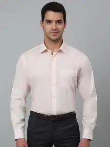 Cantabil Men Peach-Coloured Comfort Opaque Formal Shirt