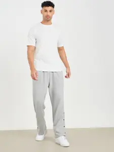 Styli Men Side Popper Detail Joggers