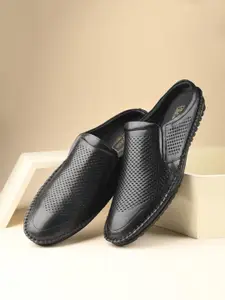 Egoss Men Perforated Round Toe Leather Clogs