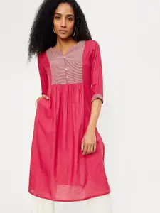 max Yoke Pleated Design  Kurta