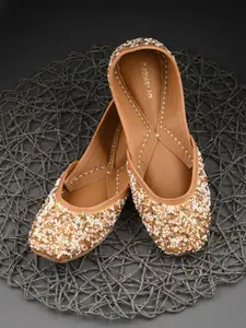 BRISKERS Embellished Round Toe Mojaris