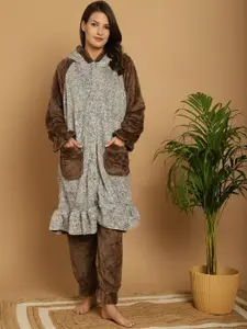 TAG 7 Hooded Woollen Fur Night Suit