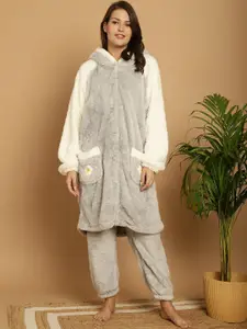 TAG 7 Hooded Woollen Fur Night Suit