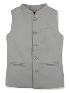 Gini and Jony Boys Woven Design Mandarin Collar Nehru Jacket