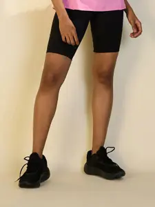 Nykd Women Black Slim Fit Sports Shorts