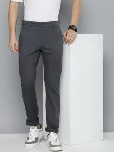 Levis Men Mid Rise Slim Fit Chinos Trousers