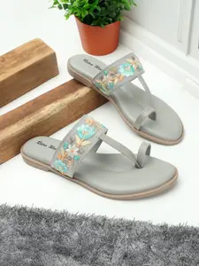 Retro Walk Embellished One Toe Flats