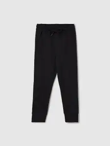 max Boys Cotton Mid-Rise Joggers