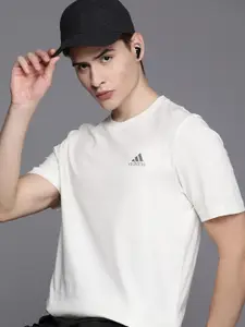 ADIDAS Men Pure Cotton Single Jersey Small Logo T-shirt