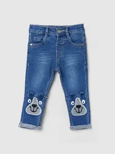 max Boys Mid-Rise Clean Look Light Fade Embroidered Stretchable Jeans