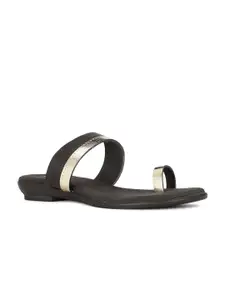 Bata Textured One Toe Flats