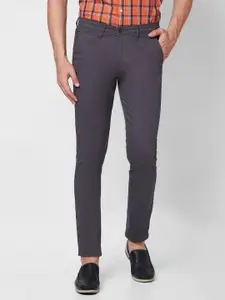 GIORDANO Men Mid-Rise Slim Fit Chinos Trousers