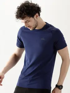 WROGN Men Navy Blue Colourblocked V-Neck Pockets Slim Fit T-shirt